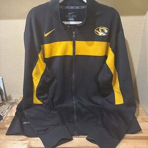 Nike Dri-Fit Mizzou Team Issued Full Zip Jacket XL